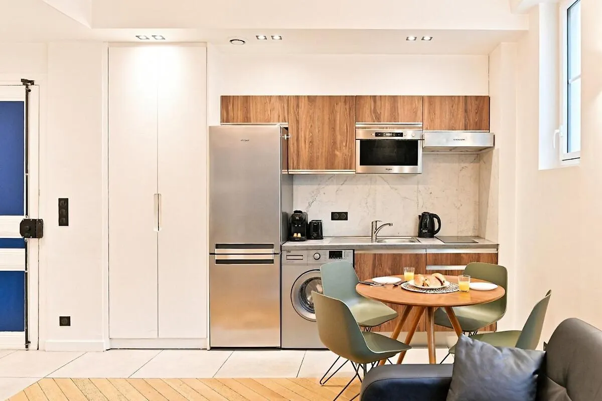 Studio Raffine Pres De La Seine Paris 16Eme Apartamento